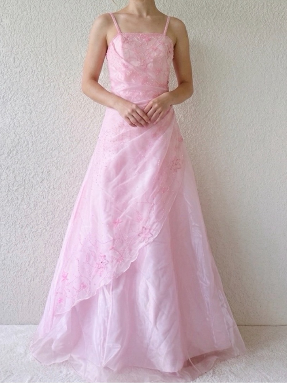 Elegant Pink Spaghetti-Strap Evening Gown